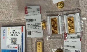 金子一天一个价，这个双11，年轻人不抢衣服只抢黄金