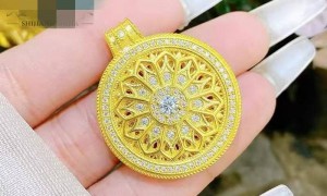 金价波动引发线上金店拒发潮？多名消费者称购买金饰遭拦截，平台方称将处罚