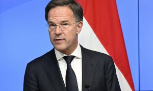 北约秘书长呼吁各成员国提高国防收入,就是管特朗普叫“爸爸”那位